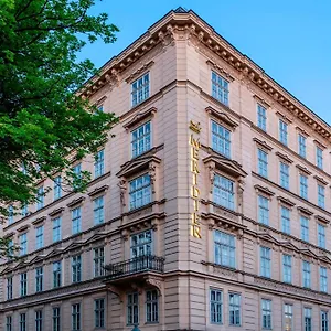 Le Meridien Hotel